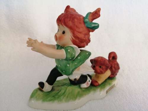 Goebel red head figurine E-E-E-ck NO BOX (girl running from dog)  #