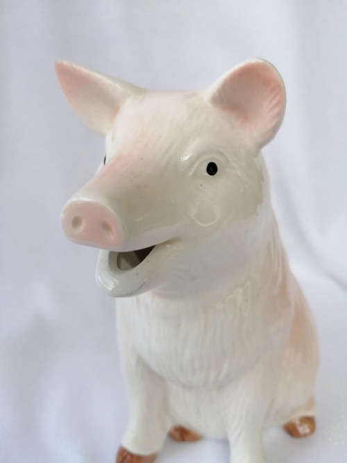 Leonardo Pink Pig Milk Jug