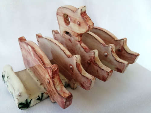 Cute Pottery Toast Rack Letter Holder