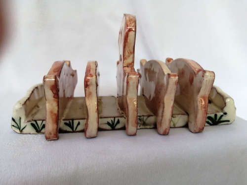 Cute Pottery Toast Rack Letter Holder
