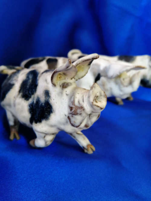 Set of three Raku Pigs