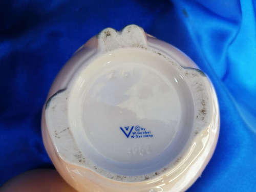 Goebel Pig Lidded Pot c1962 *