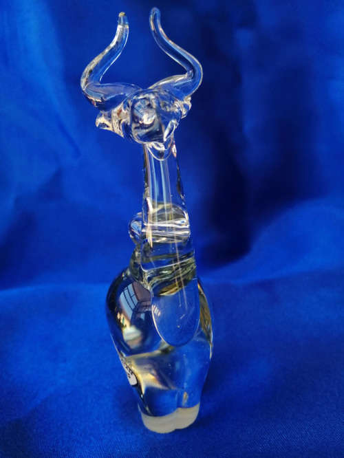 Ngwenya Recycled Glass Swaziland Handmade Giraffe Figurine - Paperweight *