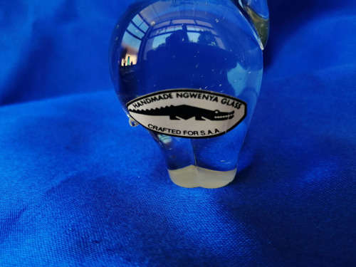 Ngwenya Recycled Glass Swaziland Handmade Giraffe Figurine - Paperweight *