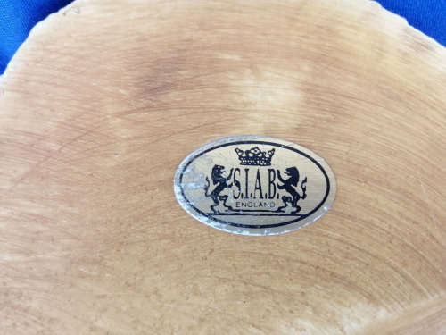 S.I.A.B English Mother Pig and Piglets secret Lid *