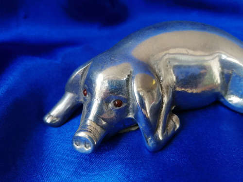 Rare Arthur Court Aluminium Pig Paperweight with Carnelian Eyes *