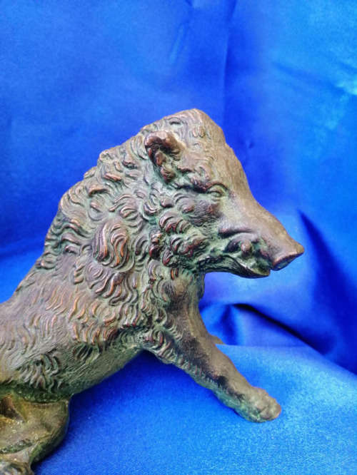Large Bronze Wild Boar sculpure *