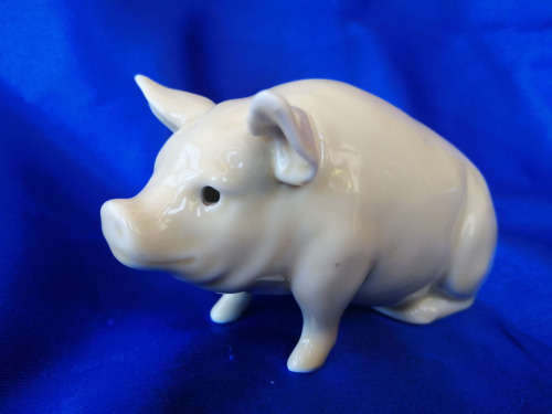 Old Cream Porcelain Sitting Pig  *