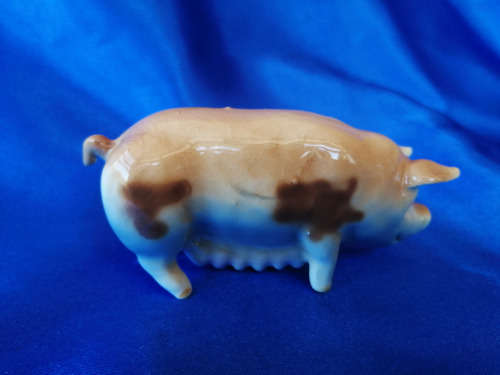 Vintage Porcelain Mother Pig *