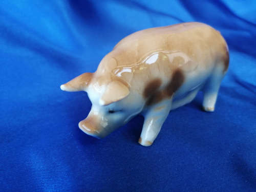 Vintage Porcelain Mother Pig *