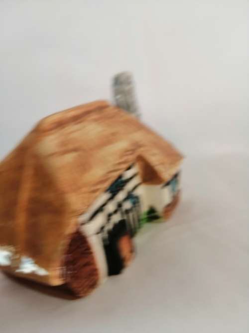 Miniature House - Saxon Cottage