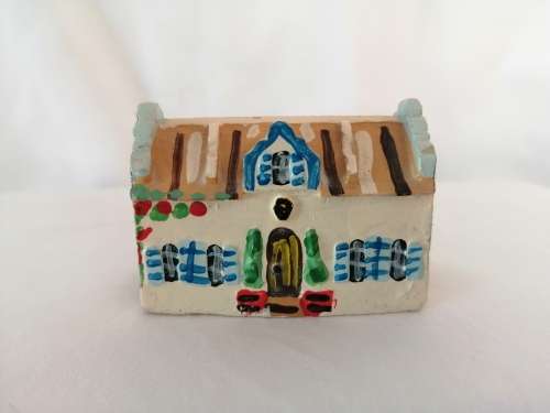 Miniature House - Painted cottage
