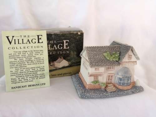Miniature House - Village Collection Trinket House