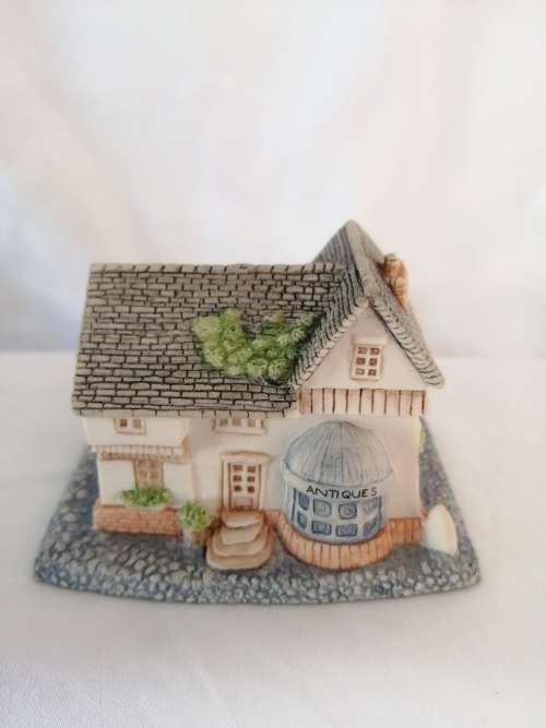 Miniature House - Village Collection Trinket House