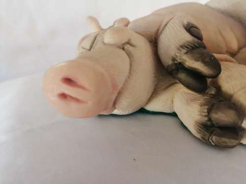 Piggin Pig Piggin In The Middle Collectable mother Pig and piglets