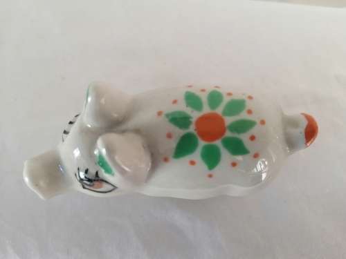 Rare Wade blow up whimsie Ireland Shamrock Pottery Irish Comical Pig 1950`s
