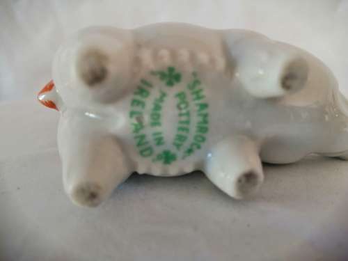 Rare Wade blow up whimsie Ireland Shamrock Pottery Irish Comical Pig 1950`s