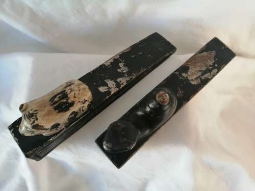 Two Victorian Wooden Doorstops Pig and Frog