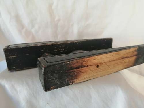 Two Victorian Wooden Doorstops Pig and Frog