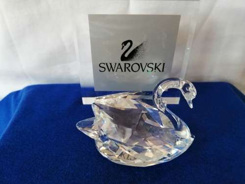 Swarovski Crystal Swan Lock down special  #