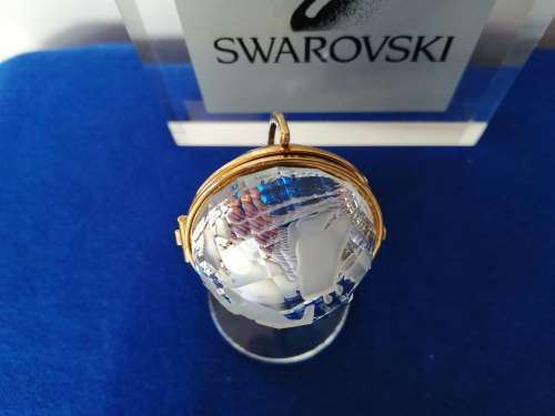 Swarovski Crystal Memories Secret Globe Clock #