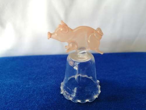 Glass Thimble  Pink Pig