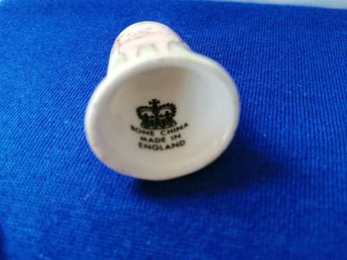 Bone China Thimble Pink Pig