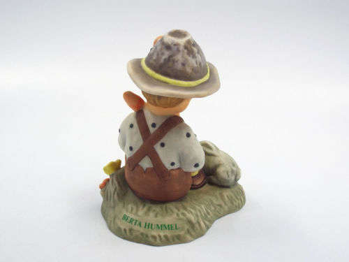 Berta Hummel Goebel Figurine BH55 Nature`s Prayer 1997