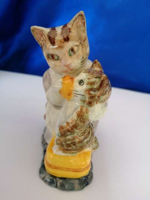 Beswick Beatrix Potters Tabitha Twitchitt and Miss Moppet 2544 #