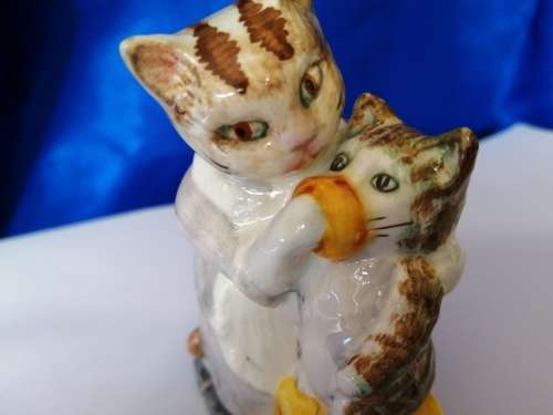 Beswick Beatrix Potters Tabitha Twitchitt and Miss Moppet 2544 #