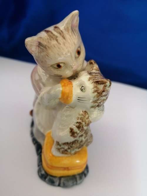 Beswick Beatrix Potters Tabitha Twitchitt and Miss Moppet 2544 #