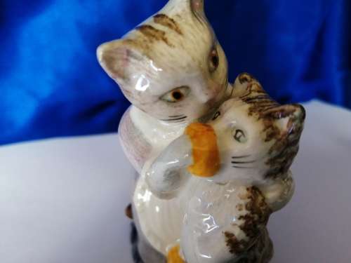 Beswick Beatrix Potters Tabitha Twitchitt and Miss Moppet 2544 #