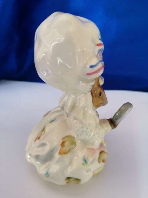 Beswick Beatrix Potters Lady Mouse from the tailor of Gloucester 1183 #
