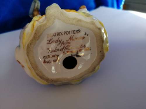 Beswick Beatrix Potters Lady Mouse from the tailor of Gloucester 1183 #