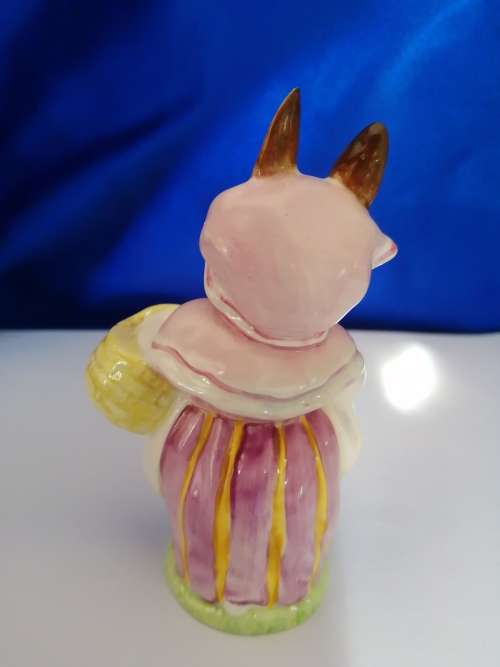 Beswick Beatrix Potters Mrs Rabbit Umbrella Out rRare 1200/1 #