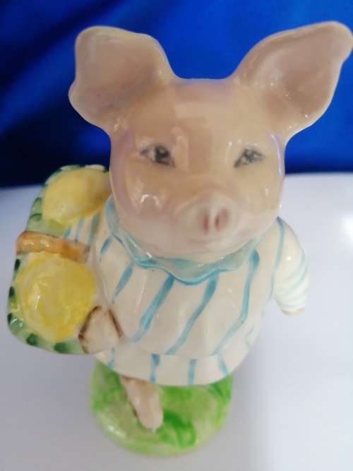 Beswick  Beatrix Potter`s ` Little Pig Robinson ` 1104/1 #