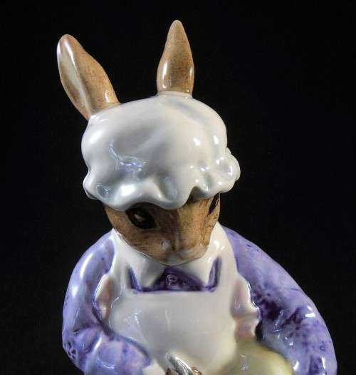 Beswick Mrs Rabbit Cooking English Country Folk Original Model No. ECF7