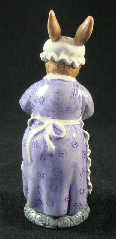 Beswick Mrs Rabbit Cooking English Country Folk Original Model No. ECF7