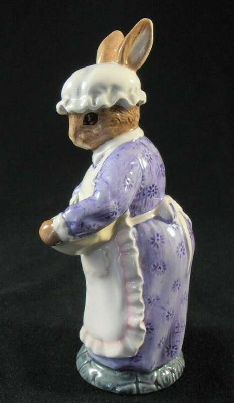 Beswick Mrs Rabbit Cooking English Country Folk Original Model No. ECF7