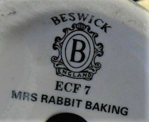 Beswick Mrs Rabbit Cooking English Country Folk Original Model No. ECF7