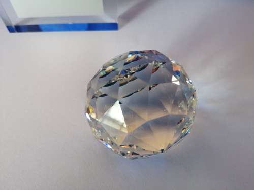 GENUINE Swarovski Crystal Stunning Large Paperweight *