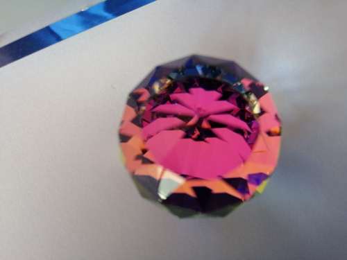GENUINE Swarovski Crystal Stunning Medium Paperweight *