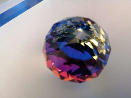 GENUINE Swarovski Crystal Stunning Small Paperweight *