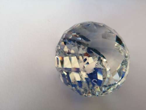 GENUINE Swarovski Crystal Stunning Medium Paperweight *