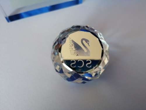 GENUINE Swarovski Crystal Stunning Medium Paperweight *