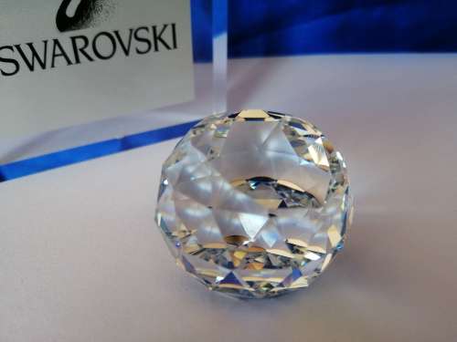 GENUINE Swarovski Crystal Stunning Medium Paperweight *