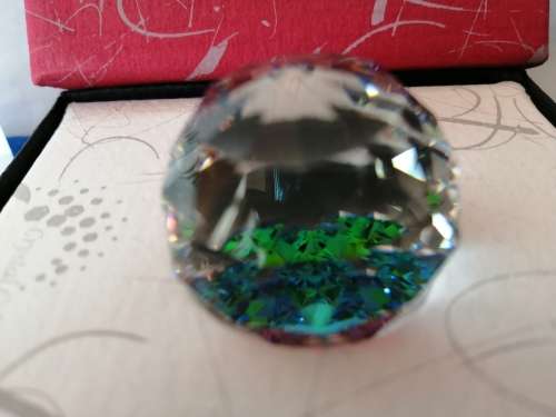 SWAROVSKI CRYSTAL STUNNING COLOUR PINK ORANGE YELLOW TO GREEN PAPERWEIGHT