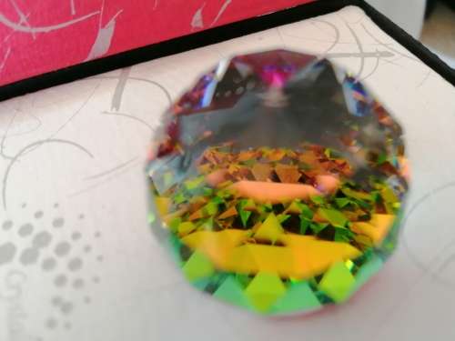 SWAROVSKI CRYSTAL STUNNING COLOUR PINK ORANGE YELLOW TO GREEN PAPERWEIGHT