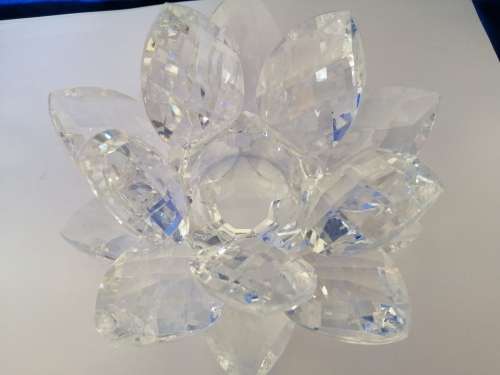 Stunning Crystal Glass Giant Waterlily Candle Holder