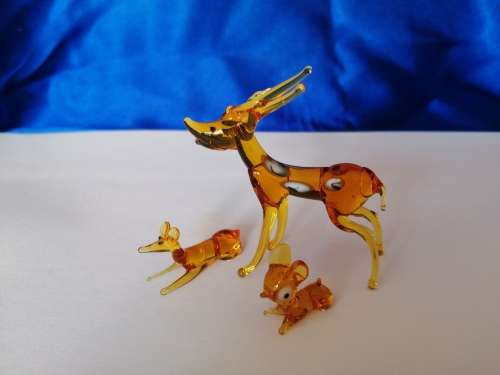 Stunning vintage blown glass Bambi family